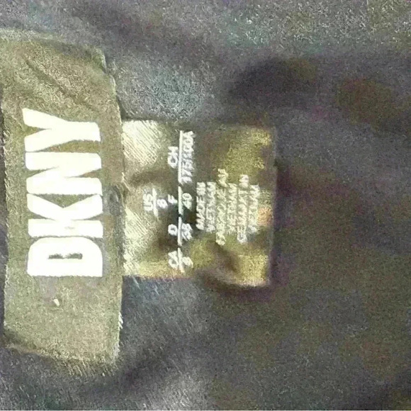 DKNY “Helen” Dress w/ Floral Print - Picture 3 of 6